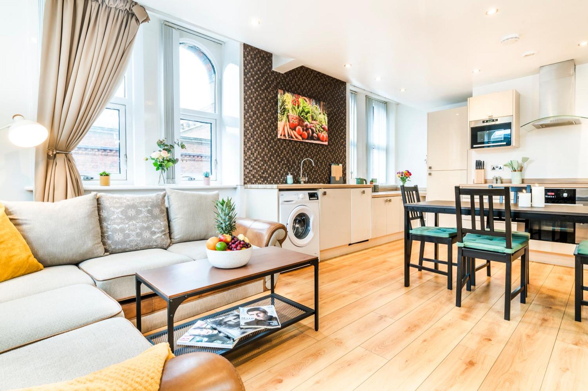 Cavern Quarters, Beautiful Two Bedroom City Centre Apartment By Garudy Serviced Apartments And Short Lets - Perfect For Longer Stays Ліверпуль Екстер'єр фото