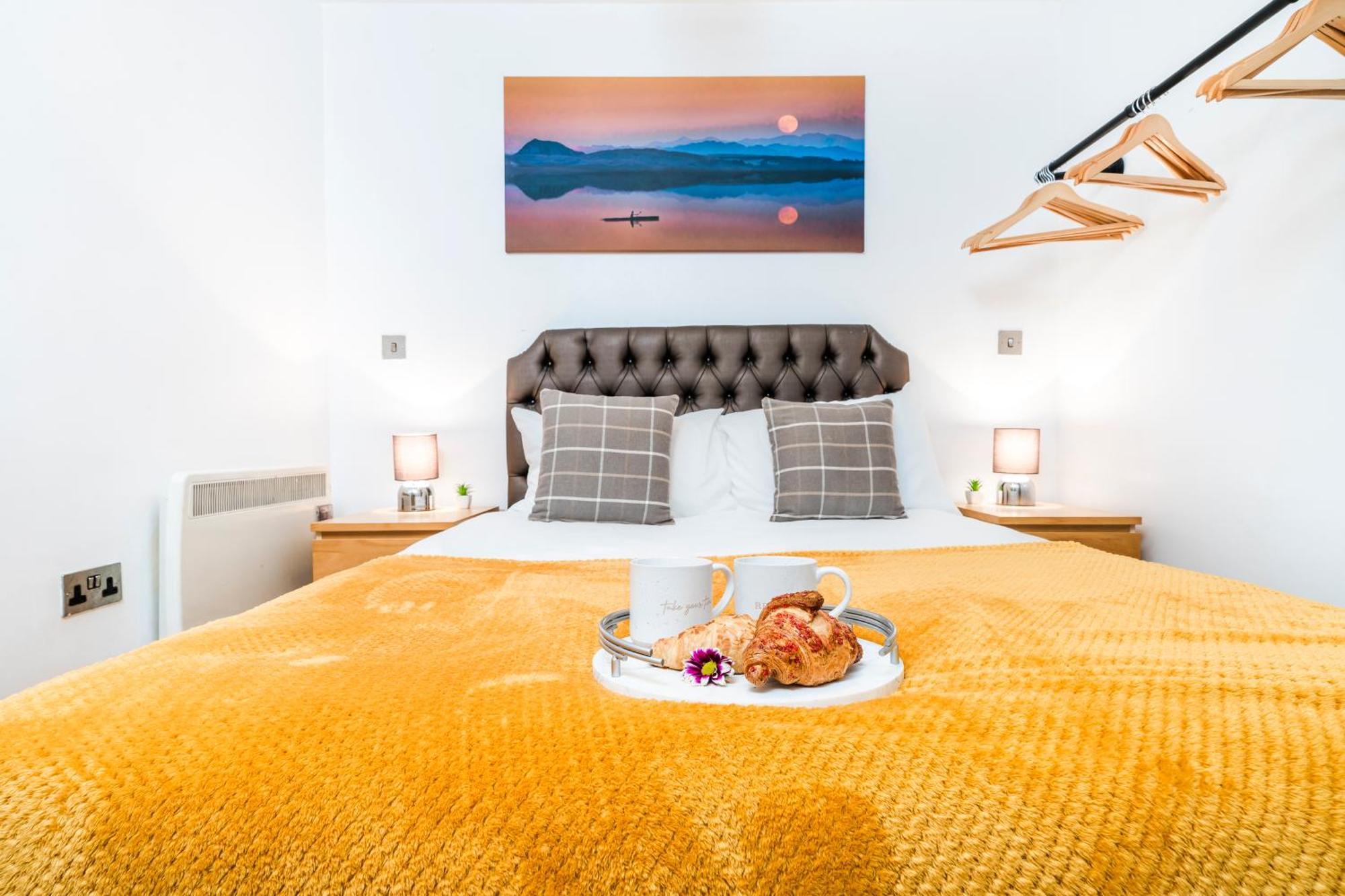 Cavern Quarters, Beautiful Two Bedroom City Centre Apartment By Garudy Serviced Apartments And Short Lets - Perfect For Longer Stays Ліверпуль Екстер'єр фото