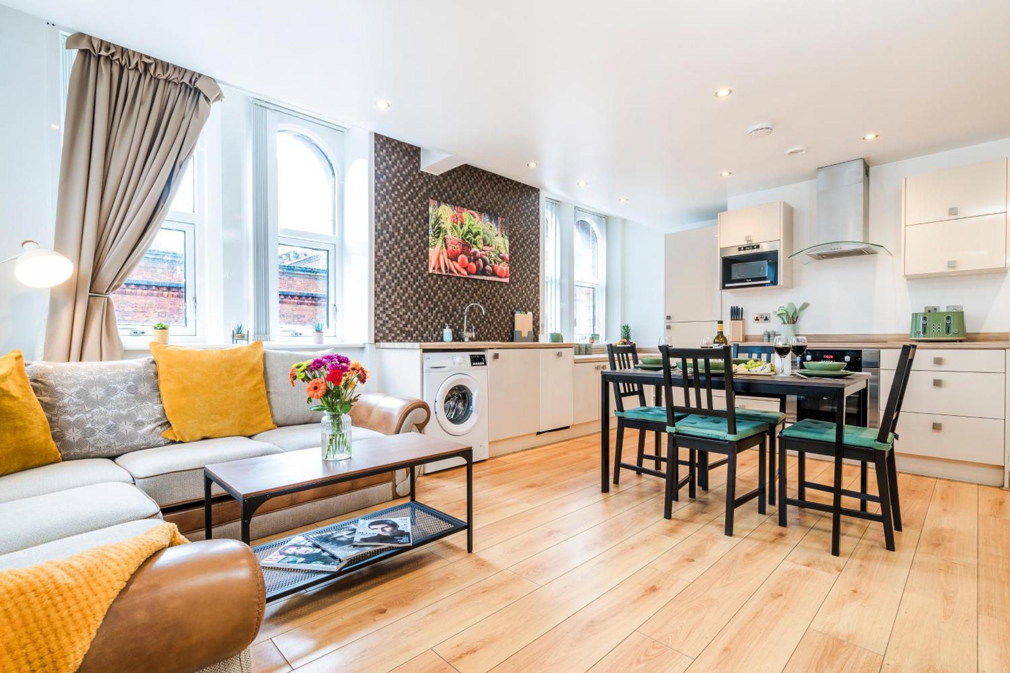 Cavern Quarters, Beautiful Two Bedroom City Centre Apartment By Garudy Serviced Apartments And Short Lets - Perfect For Longer Stays Ліверпуль Екстер'єр фото